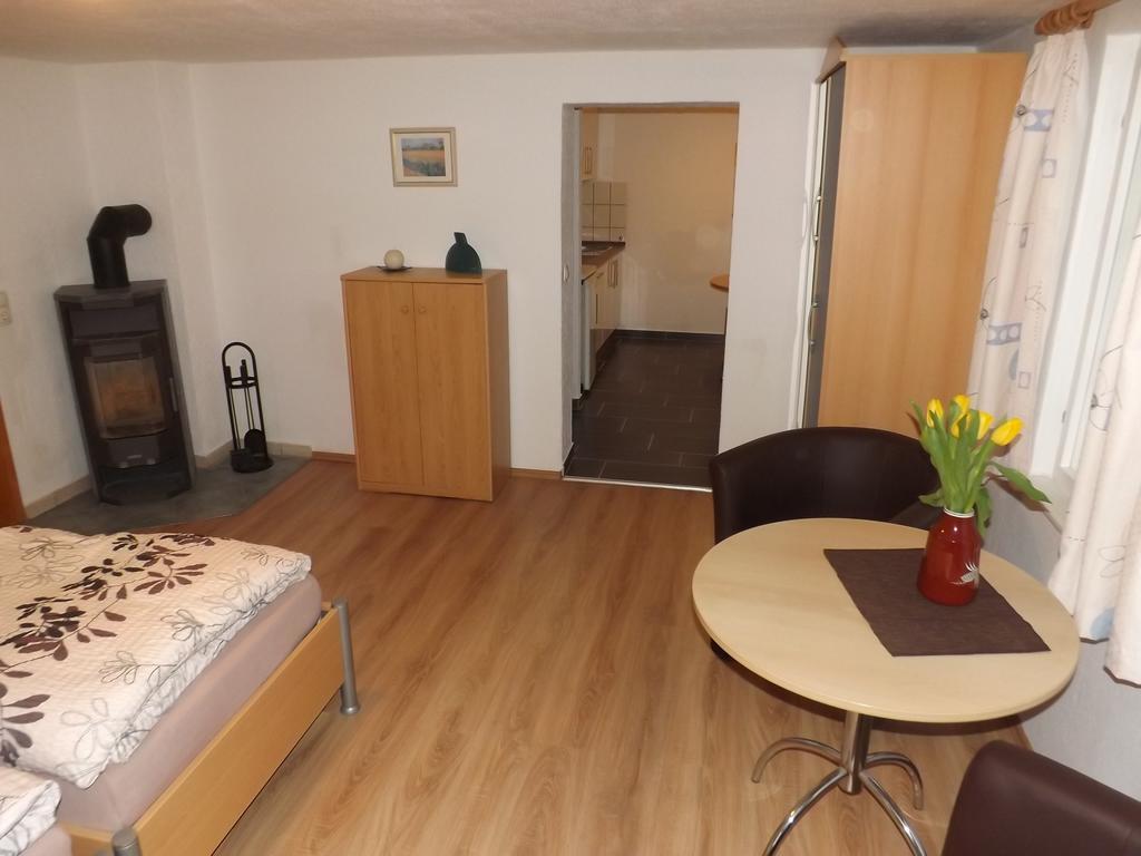 Wehlener Landhaus In Stadt Wehlen, Saechsische Schweiz Apartamento Quarto foto